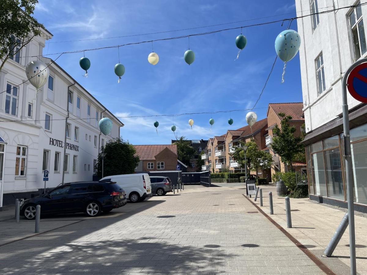 Aday - Blue Light Suite Apartment In The Center Of Hjorring Exterior photo