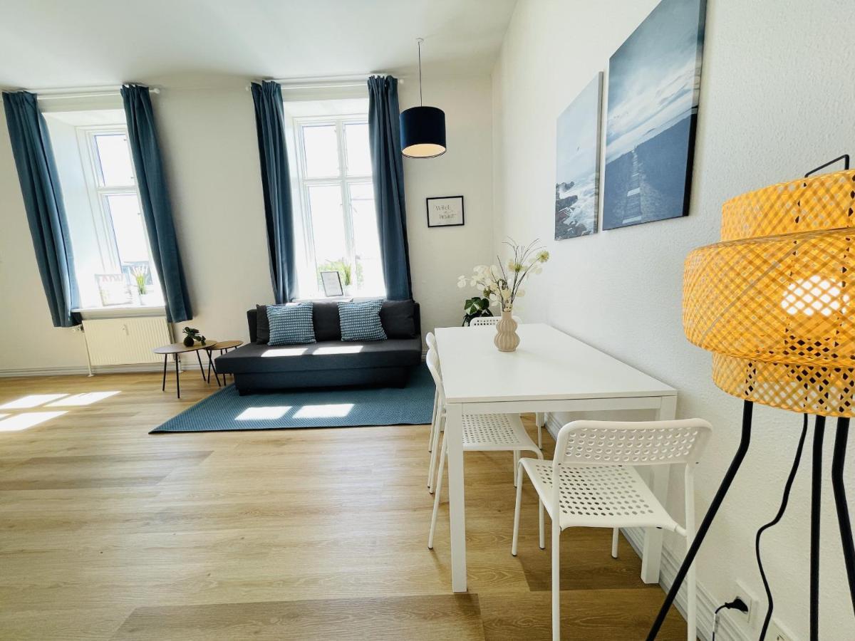Aday - Blue Light Suite Apartment In The Center Of Hjorring Exterior photo